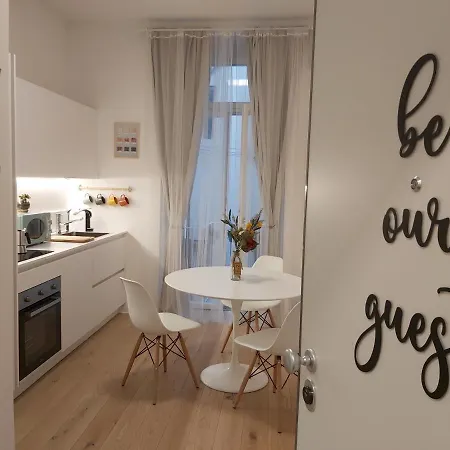 La Casa Di Adele - Your In Appartamento *
